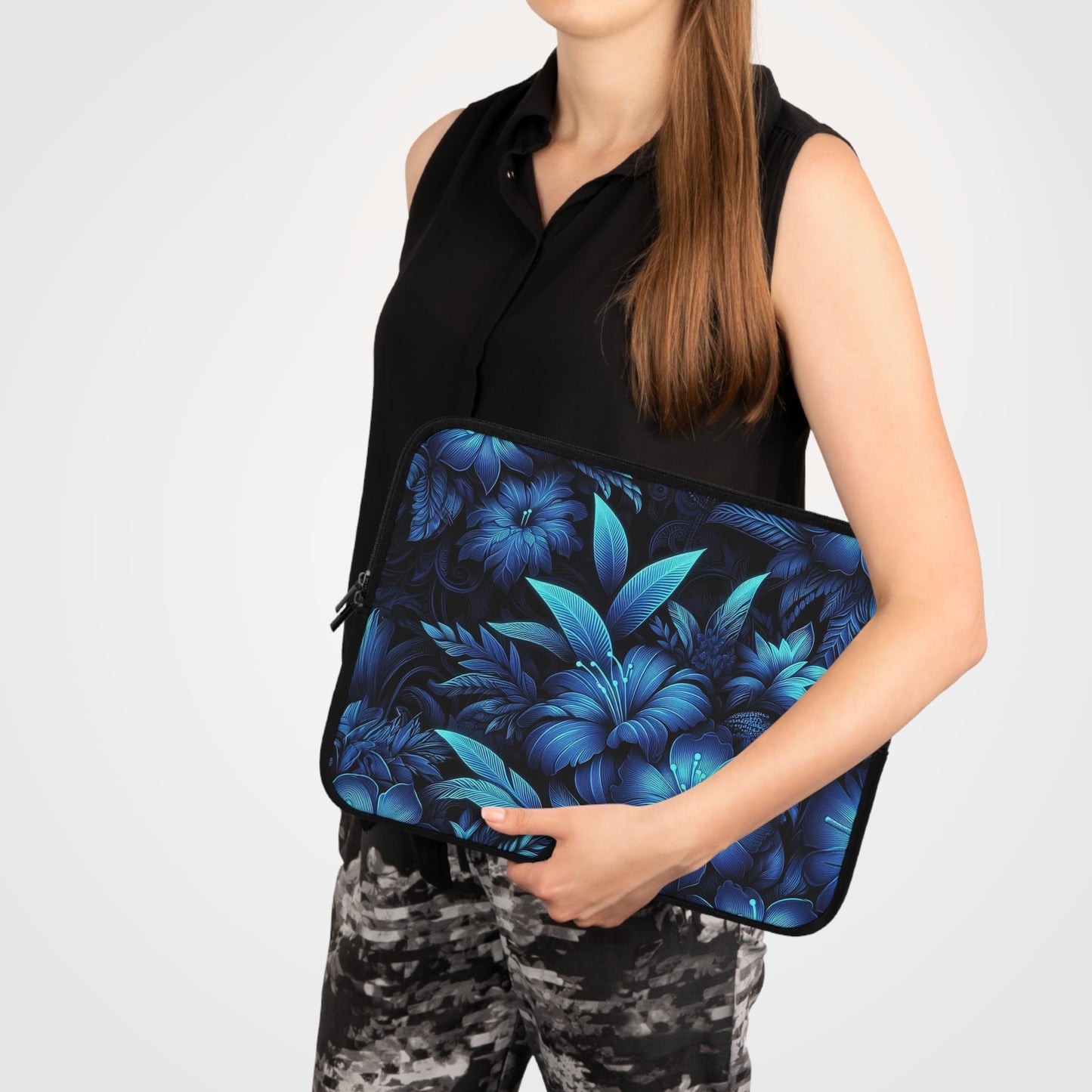 Cyan Blooms | Laptop Sleeve